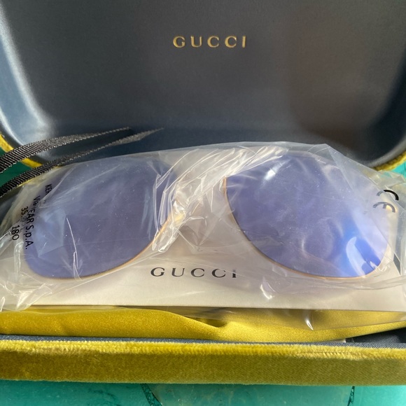 GUCCI Purple Aviators - Picture 5 of 7
